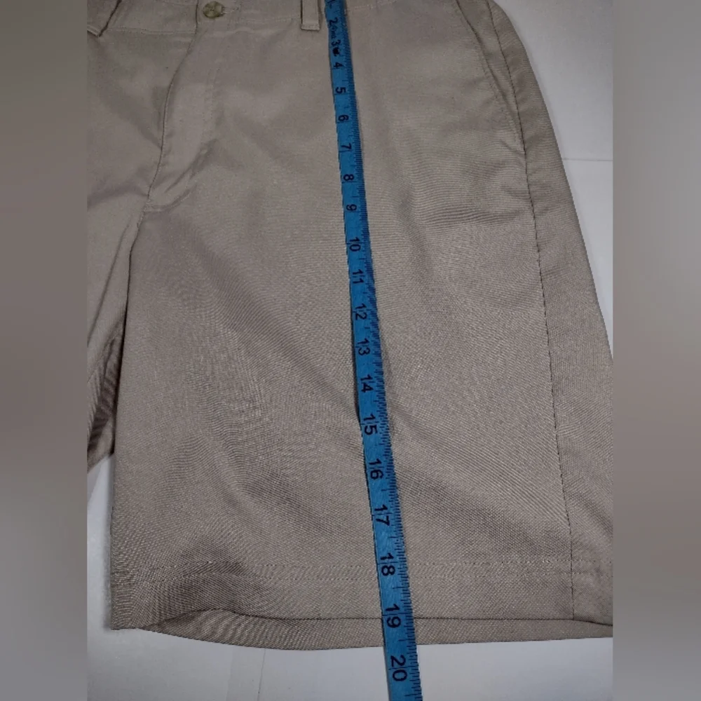Pro Tour Men's Classic Tan Shorts Size (34)